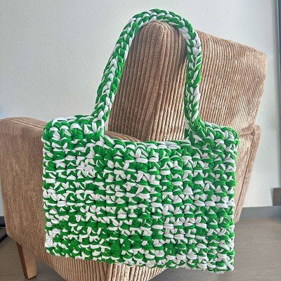 Sac en crochet vert et blanc - Modèle Aria