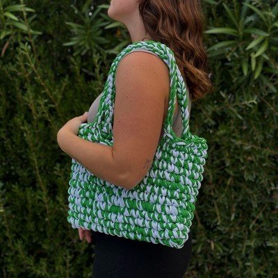 Sac en crochet vert et blanc - Modèle Aria