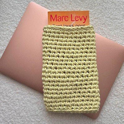 Pochette de livre de poche - Jaune